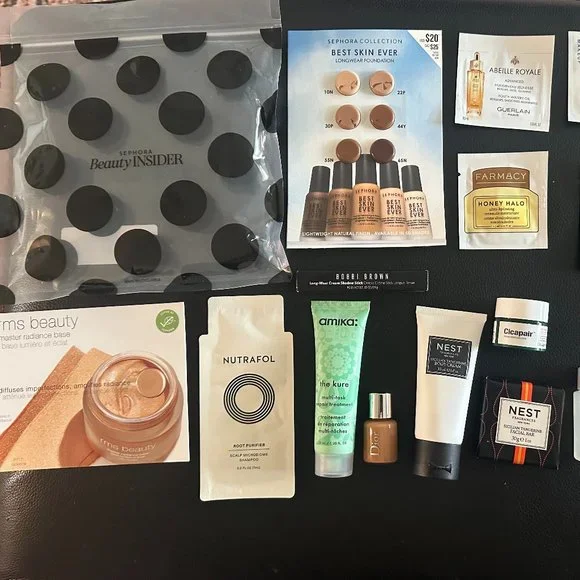 Sephora Sample Bag includes Nest soap and body cream - Picture 2 of 15